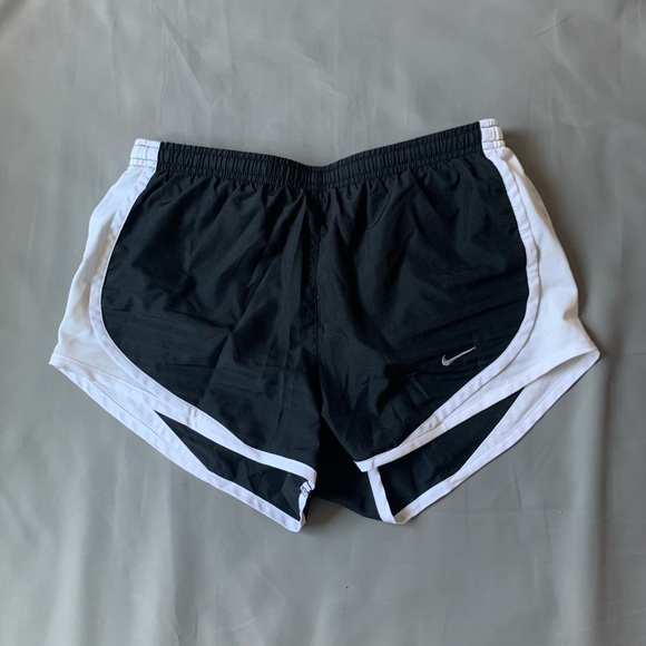 Nike dri fit running shorts - Picture 1 of 4